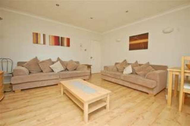  Image of 2 bedroom Apartment to rent in Haydons Road London SW19 at Haydons Road, SW19 8TT