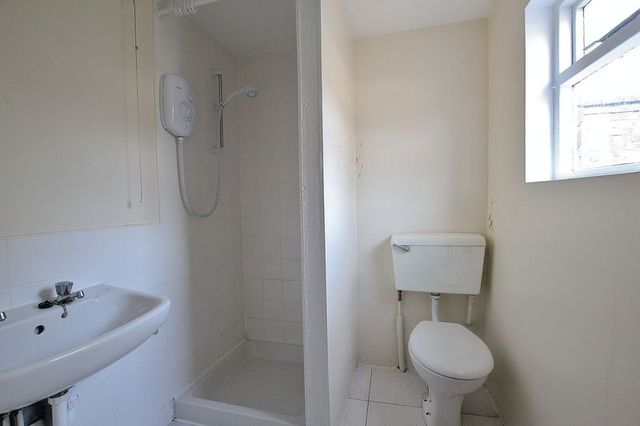  Image of 3 bedroom Terraced house for sale in Heathcote Street Hull HU6 at Heathcote Street  Hull, HU6 7LP