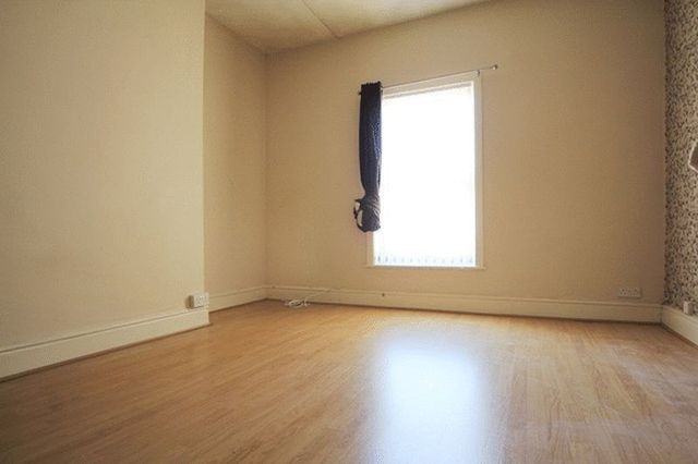  Image of 3 bedroom Terraced house for sale in Heyes Street Everton Liverpool L5 at Heyes Street  Liverpool, L5 6SG