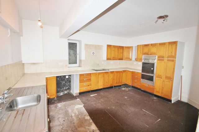  Image of 2 bedroom Detached house for sale in High Street Mayfield TN20 at High Street Mayfield Mayfield, TN20 6AB