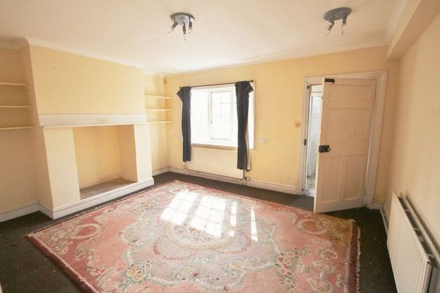  Image of 2 bedroom Detached house for sale in High Street Mayfield TN20 at High Street Mayfield Mayfield, TN20 6AB