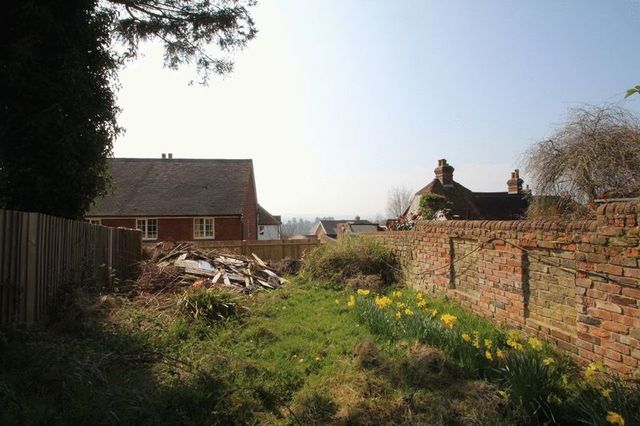  Image of 2 bedroom Detached house for sale in High Street Mayfield TN20 at High Street Mayfield Mayfield, TN20 6AB