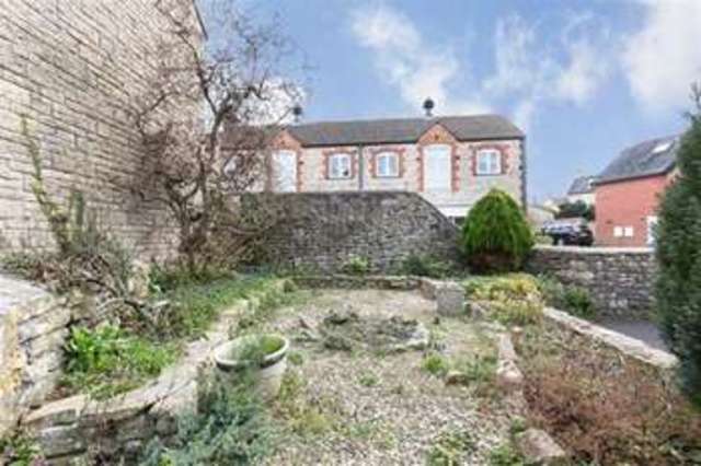  Image of 3 bedroom Terraced house for sale in High Street Rode Frome BA11 at Frome, BA11 6PA