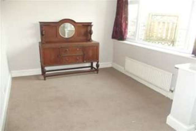  Image of 2 bedroom Flat to rent in Highbury Road Weston-super-Mare BS23 at Weston-super-Mare, BS23 2DR