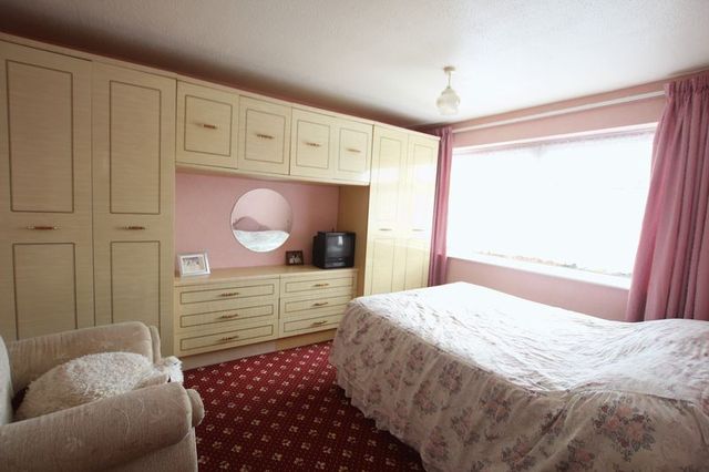  Image of 2 bedroom Detached house for sale in Holcroft Garth Hedon Hull HU12 at Holcroft Garth Hedon Hull, HU12 8LJ