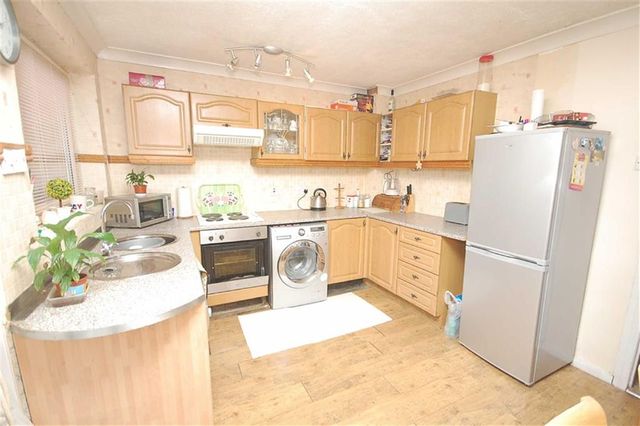  Image of 3 bedroom Property for sale in Hollin Hey Close Billinge Wigan WN5 at Hollin Hey Close Billinge Billinge, WN5 7SA