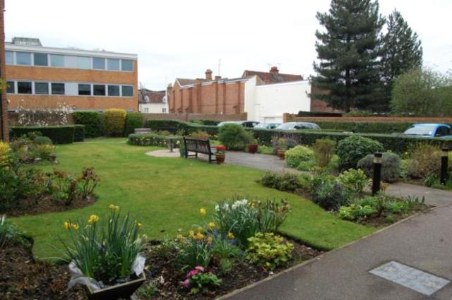  Image of 1 bedroom Flat to rent in Cardington Road Bedford MK42 at Cardington Road Bedford Bedford, MK42 0RL