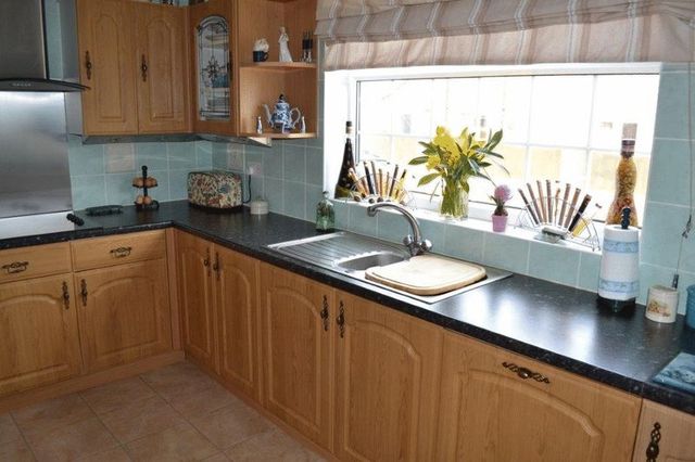  Image of 3 bedroom Detached house for sale in Howe Lane Goxhill Barrow-upon-Humber DN19 at Howe Lane  Goxhill, DN19 7JD