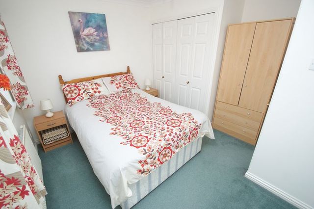  Image of 4 bedroom Detached house for sale in York Way Hemel Hempstead HP2 at York Way Jarman Park Hemel Hempstead, HP2 4JT