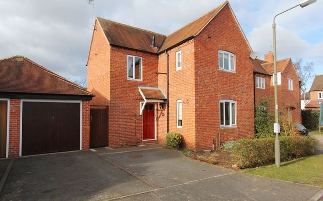  Image of 3 bedroom Detached house for sale in Jubilee Close Melbourne Derby DE73 at Jubilee Close Melbourne Derby, DE73 8GR