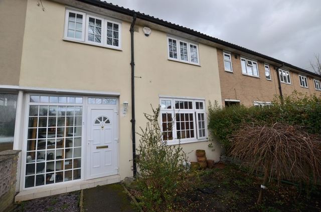  Image of 3 bedroom Terraced house to rent in Kelsall Close London SE3 at Kelsall Close BlackHeath London, SE3 0JJ