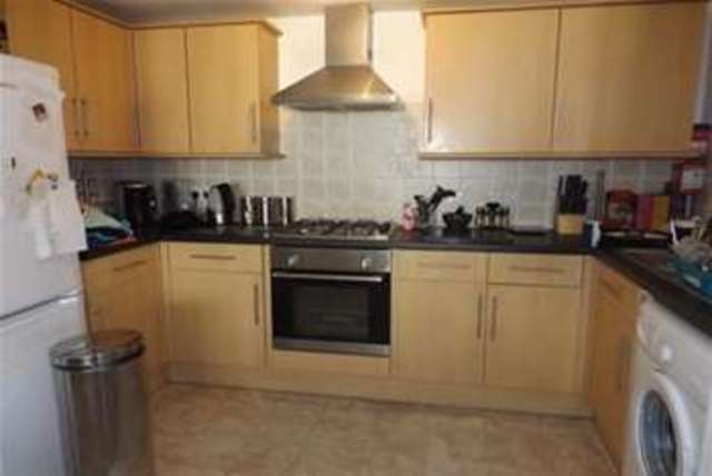  Image of 1 bedroom Flat to rent in Kingston Road Portsmouth PO2 at Portsmouth, PO2 7PD