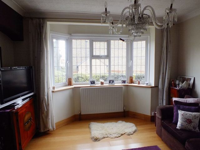  Image of 4 bedroom Detached house for sale in Lamberhurst Road London SE27 at Lamberhurst Road  London, SE27 0SE