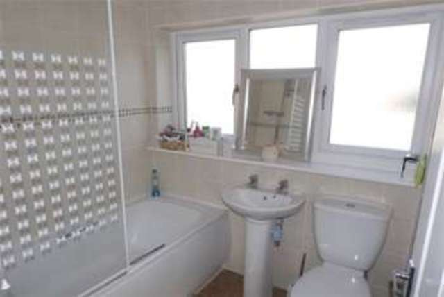  Image of 4 bedroom Detached house to rent in Langlands Lavendon Olney MK46 at Olney, MK46 4EL