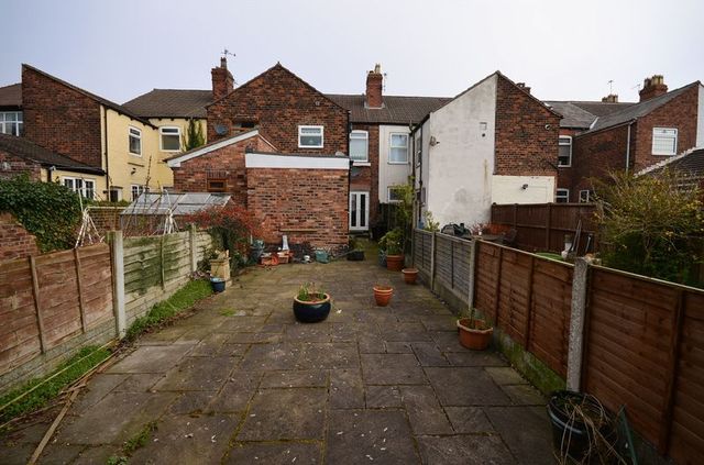  Image of 2 bedroom Terraced house for sale in Liverpool Road Widnes WA8 at Liverpool Road  Widnes, WA8 7XR