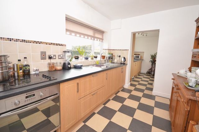  Image of 2 bedroom Terraced house for sale in Liverpool Road Widnes WA8 at Liverpool Road  Widnes, WA8 7XR