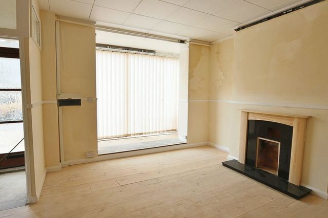  Image of 6 bedroom Detached house for sale in London Road South Lowestoft NR33 at London Road South  Lowestoft, NR33 0AS