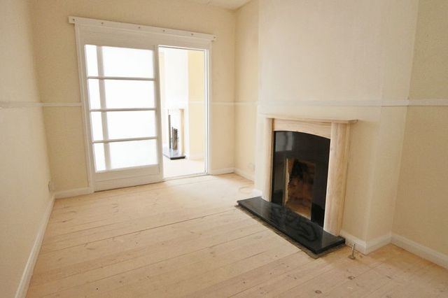  Image of 6 bedroom Detached house for sale in London Road South Lowestoft NR33 at London Road South  Lowestoft, NR33 0AS