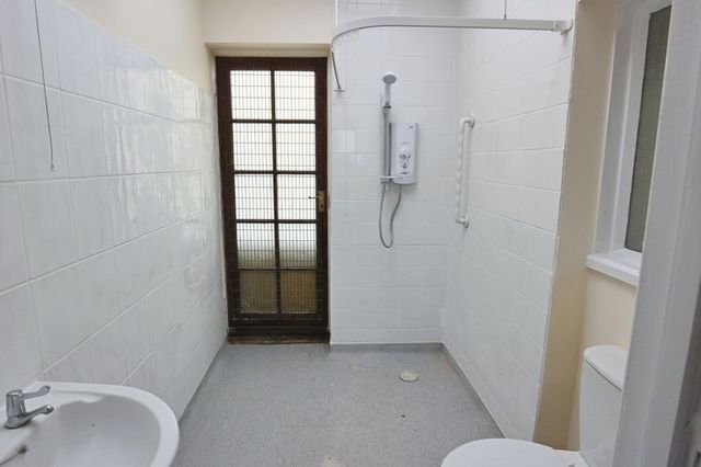  Image of 6 bedroom Detached house for sale in London Road South Lowestoft NR33 at London Road South  Lowestoft, NR33 0AS