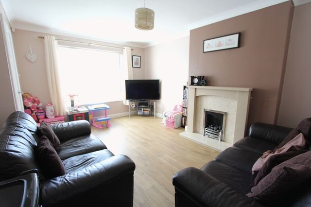  Image of 3 bedroom Semi-Detached house for sale in Lulworth Avenue Hull HU4 at Lulworth Avenue  Hull, HU4 7HD