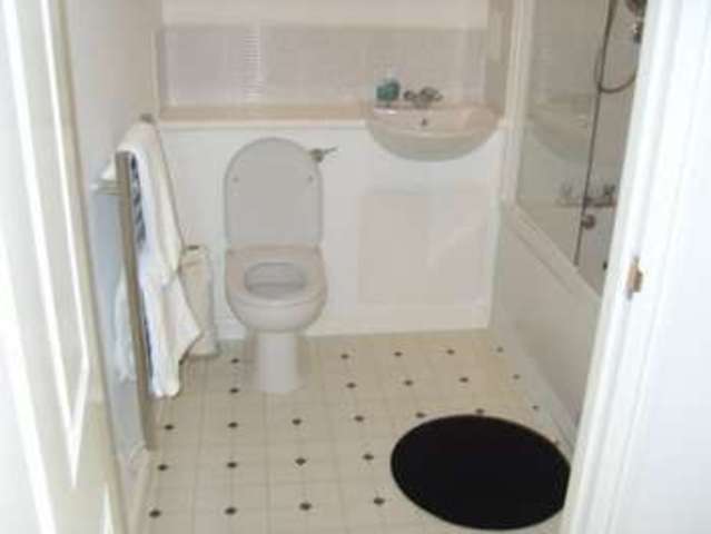  Image of 2 bedroom Flat for sale in Exeter Street Plymouth PL4 at Plymouth, PL4 0AP