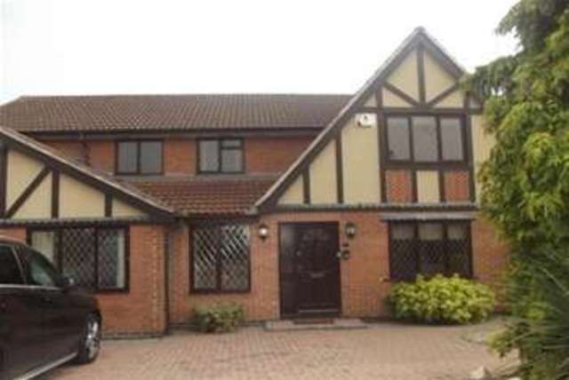  Image of 1 bedroom Detached house to rent in Lydney Park West Bridgford Nottingham NG2 at Nottingham, NG2 7TJ