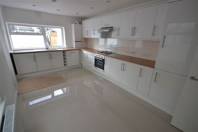  Image of 4 bedroom Terraced house for sale in Macaulay Road London E6 at Macaulay Road  London, E6 3BL