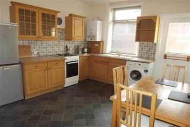  Image of 3 bedroom Terraced house to rent in Machon Bank Road Sheffield S7 at Sheffield, S7 1PH