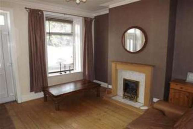 Image of 3 bedroom Terraced house to rent in Machon Bank Road Sheffield S7 at Sheffield, S7 1PH