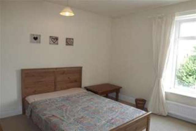  Image of 3 bedroom Terraced house to rent in Machon Bank Road Sheffield S7 at Sheffield, S7 1PH