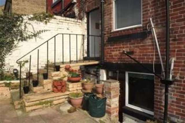  Image of 3 bedroom Terraced house to rent in Machon Bank Road Sheffield S7 at Sheffield, S7 1PH