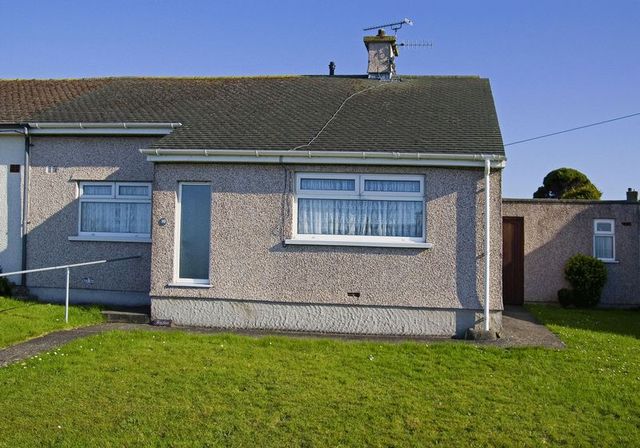  Image of 2 bedroom Property for sale in Maes Salem Amlwch LL68 at Maes Salem  Amlwch, LL68 9BU