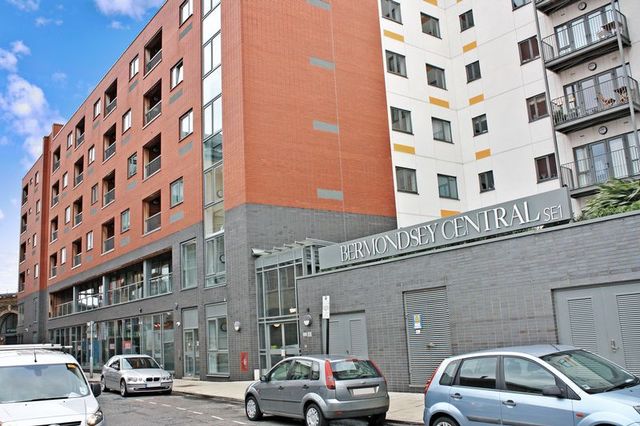  Image of 2 bedroom Flat for sale in Maltby Street London SE1 at 41 Maltby Street  London, SE1 3FF