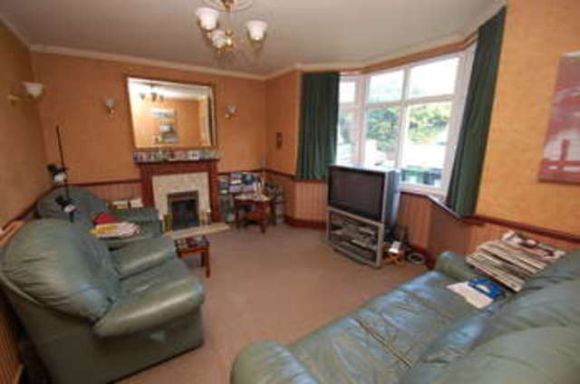  Image of 3 bedroom Detached house for sale in Manorville Road Hemel Hempstead HP3 at Apsley Hemel Hempstead HERTS, HP3 0AP