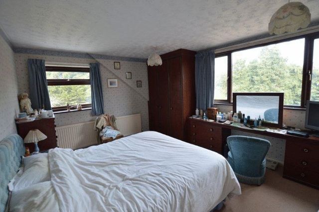  Image of 4 bedroom Detached house for sale in Mansel Drive Old Catton Norwich NR6 at Mansel Drive Old Catton Norwich, NR6 7NB