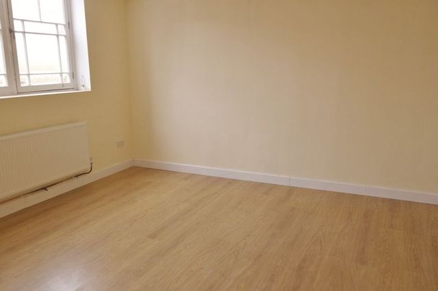  Image of 2 bedroom Flat to rent in Fairfield Street Wigston LE18 at Fairfield Street  South Wigston, LE18 4SN