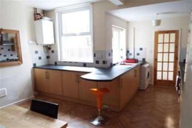  Image of 2 bedroom Detached house to rent in Maud Street New Basford Nottingham NG7 at Nottingham, NG7 7AP
