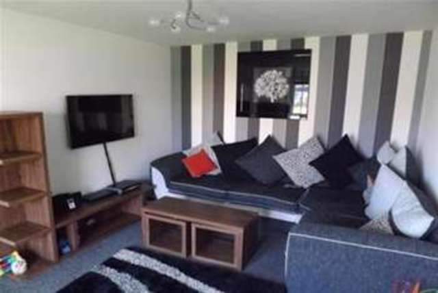  Image of 3 bedroom Semi-Detached house to rent in Mcilvanney Drive Kilmarnock KA3 at Kilmarnock, KA3 1EY