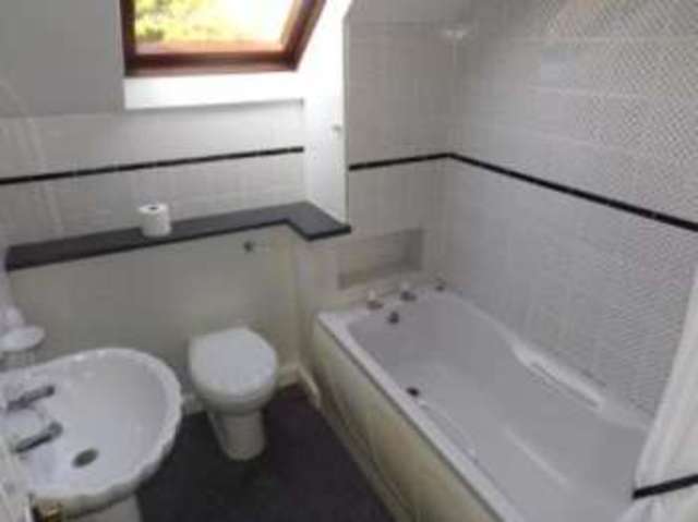  Image of 2 bedroom Semi-Detached house for sale in Merstow Place Evesham WR11 at Evesham Worcestershire Evesham, WR11 4AZ