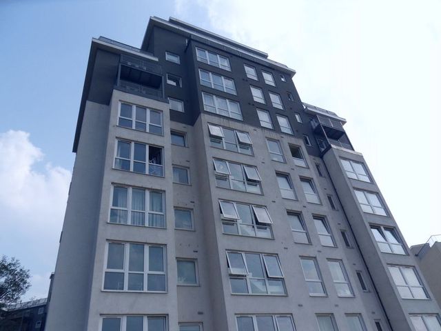  Image of 2 bedroom Flat for sale in Midland Road Luton LU2 at Midland Road  Luton, LU2 0FD