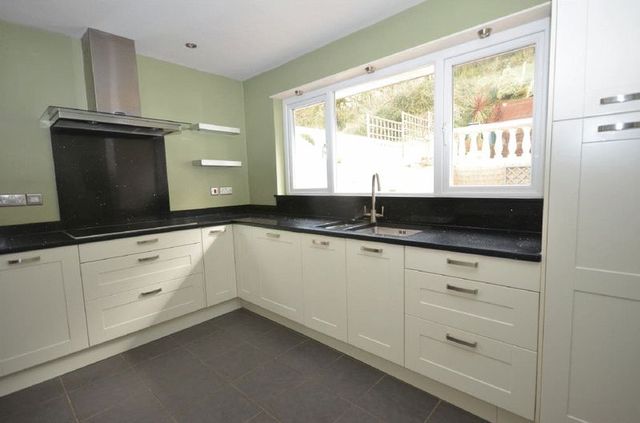  Image of 4 bedroom Detached house for sale in Milton Park Brixham TQ5 at Milton Park  Brixham, TQ5 0AT