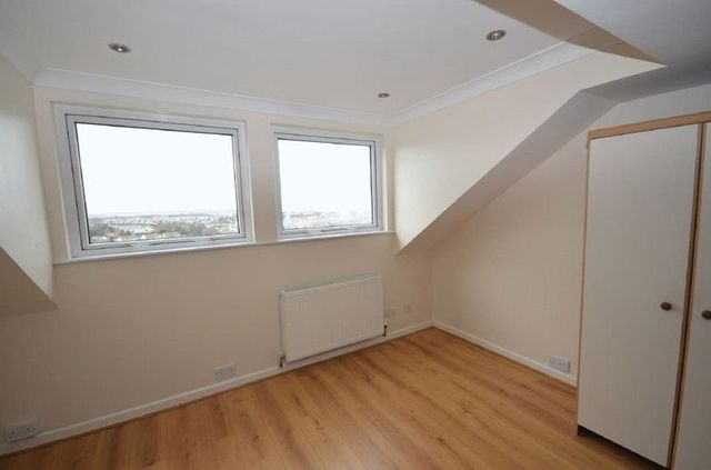  Image of 4 bedroom Detached house for sale in Milton Park Brixham TQ5 at Milton Park  Brixham, TQ5 0AT