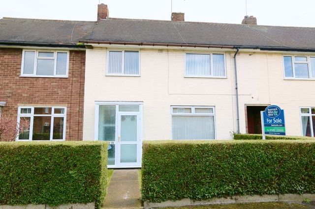  Image of 3 bedroom Terraced house for sale in Mirfield Grove Hull HU9 at Mirfield Grove  Hull, HU9 4QS