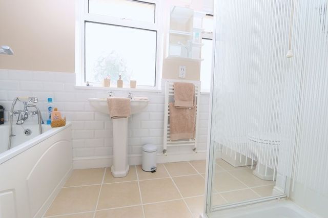  Image of 3 bedroom Terraced house for sale in Mirfield Grove Hull HU9 at Mirfield Grove  Hull, HU9 4QS