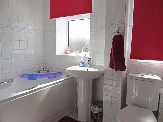  Image of 4 bedroom Terraced house for sale in Moot Close Downton Salisbury SP5 at Moot Close Downton Downton, SP5 3JX