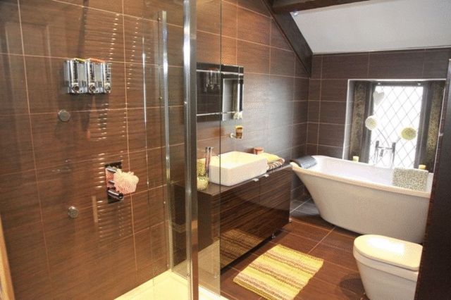  Image of 4 bedroom Detached house for sale in Mount Pellon Pellon Halifax HX2 at Mount Pellon  Halifax, HX2 0EE