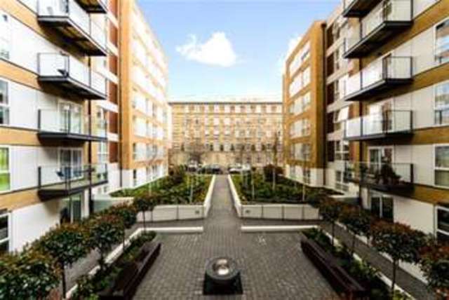  Image of 1 bedroom Flat to rent in Bromyard Avenue London W3 at London, W3 7FJ