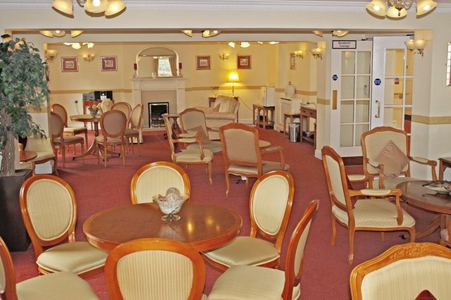  Image of 1 bedroom Retirement Property for sale in Glen View Gravesend DA12 at Glen View Windmill Hill Gravesend, DA12 1PL