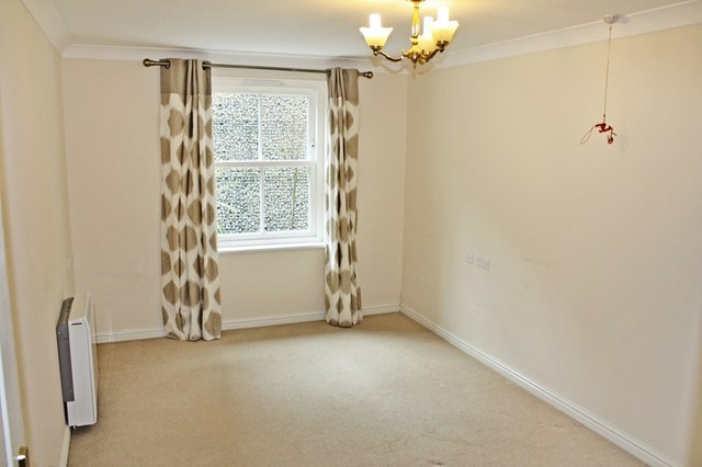  Image of 1 bedroom Retirement Property for sale in Glen View Gravesend DA12 at Glen View Windmill Hill Gravesend, DA12 1PL