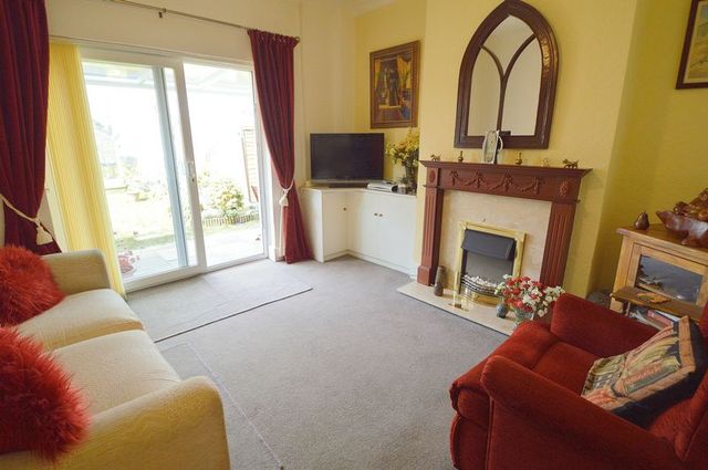  Image of 3 bedroom Semi-Detached house for sale in New Road Astwood Bank Redditch B96 at New Road Astwood Bank Redditch, B96 6AW